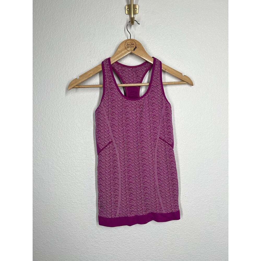 Title Nine Racerback Tank Top XS Shelf Bra Magenta White